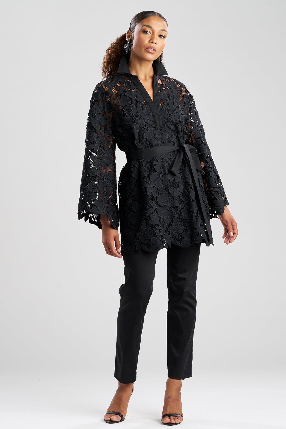 Peony Floral Lace Pull Over Tunic Black Natori