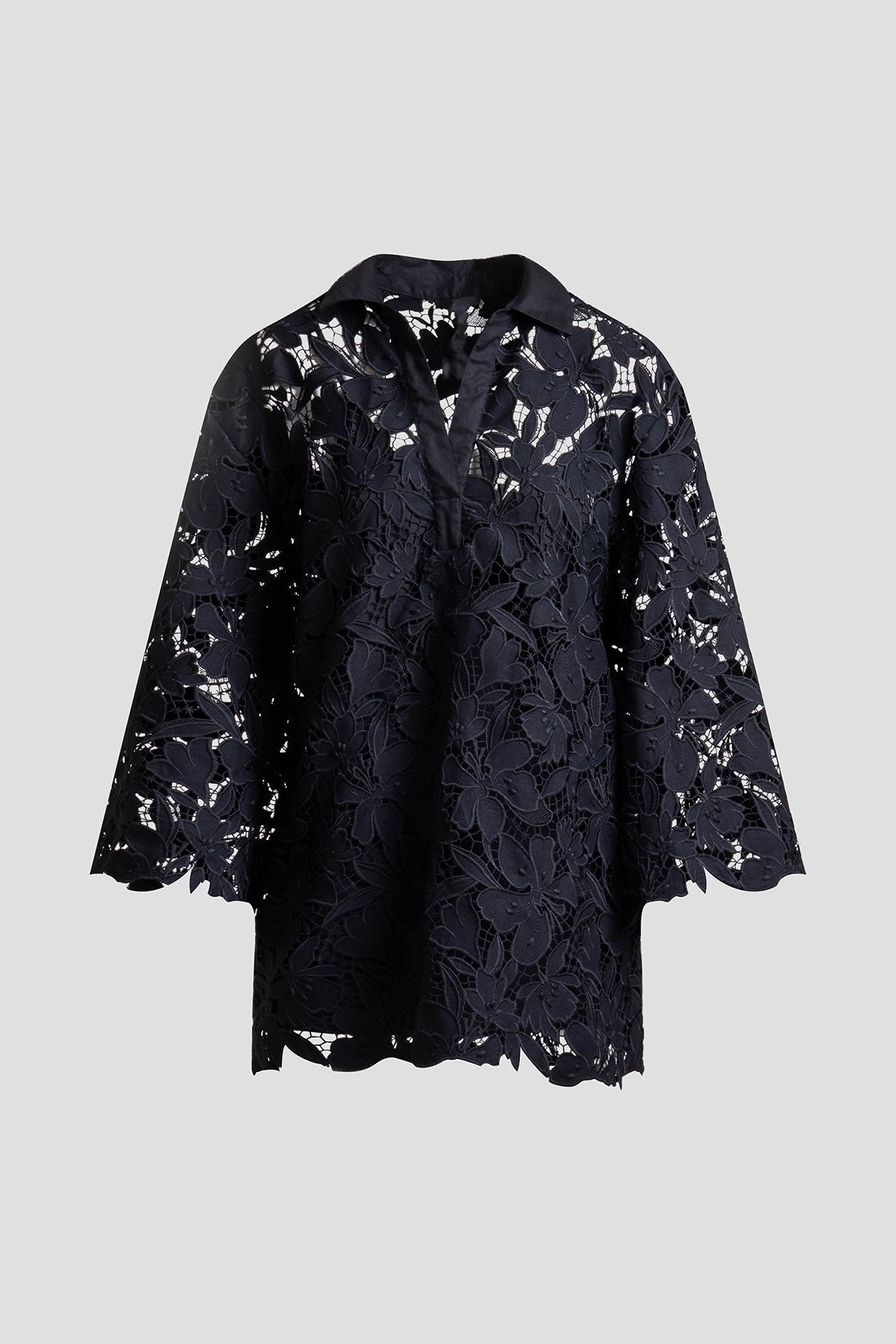 Peony Floral Lace Pull Over Tunic Black Natori