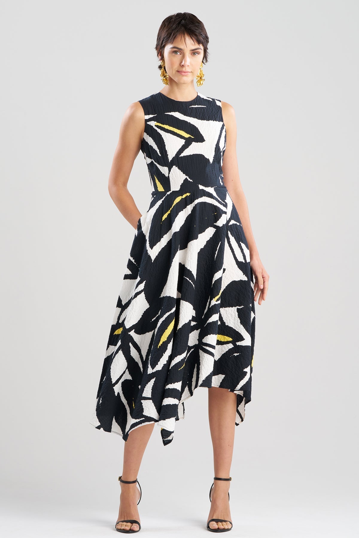 Leaf Matelassé Cotton Origami Maxi Dress Ivory/Black Natori