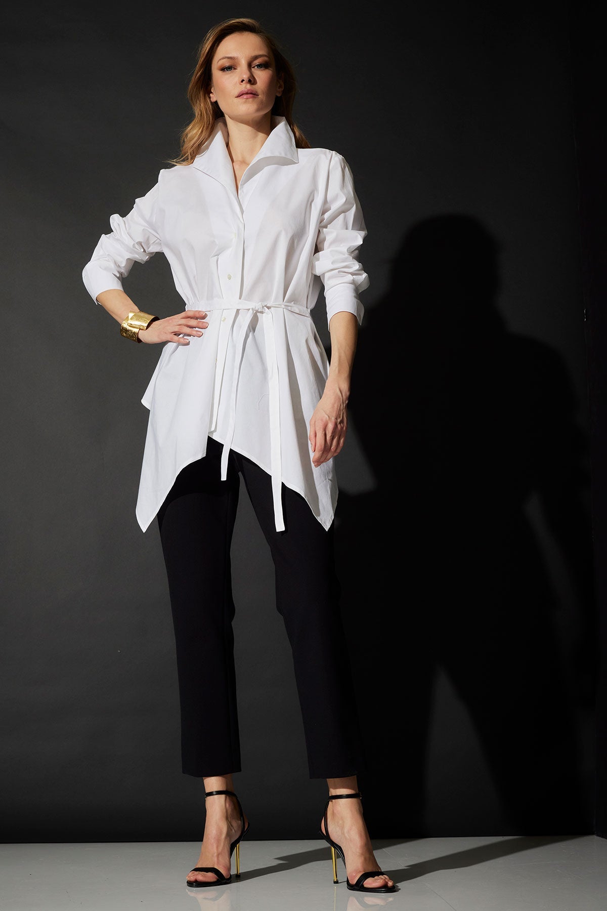 Cotton Poplin Handkerchief Hem Shirt White Natori