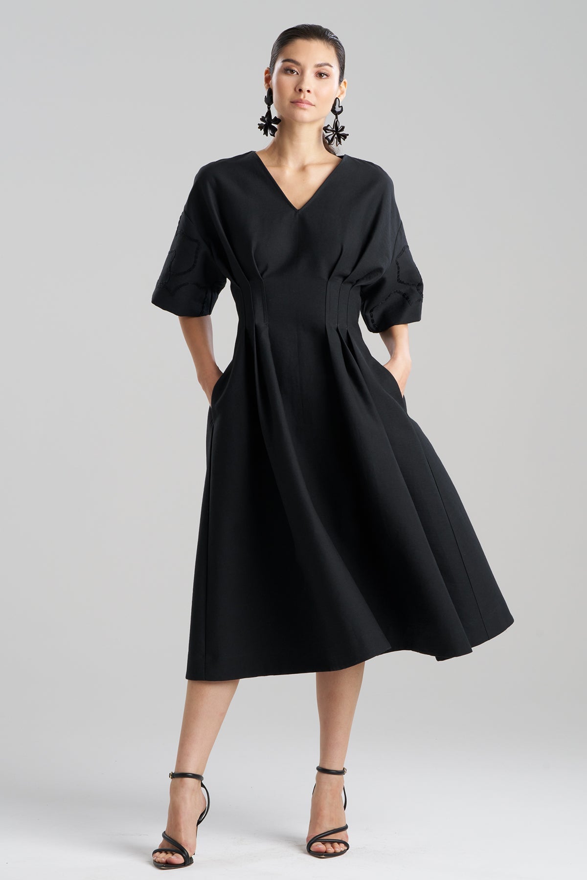 Canvas Cotton Embroidered Dress Black Natori