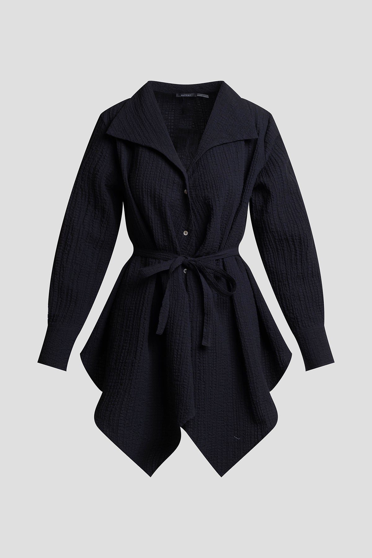 Matelassé Cotton Handkerchief Hem Shirt Black Natori