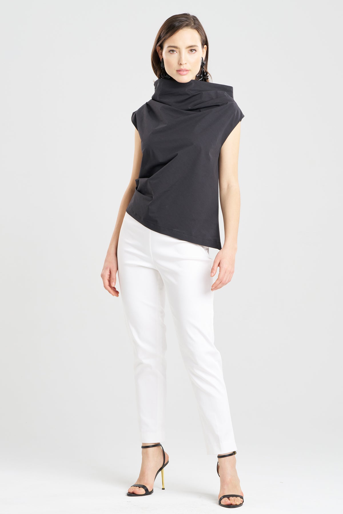Tech Cotton Taffeta Asymmetric Funnel Neck Top Black Natori