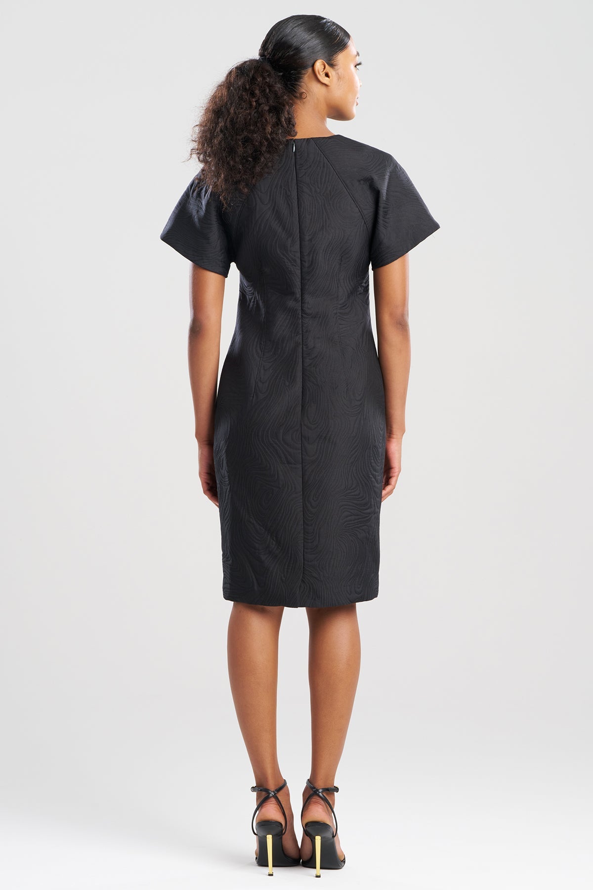 Swirl Jacquard Dolman Sleeve Dress Black Natori