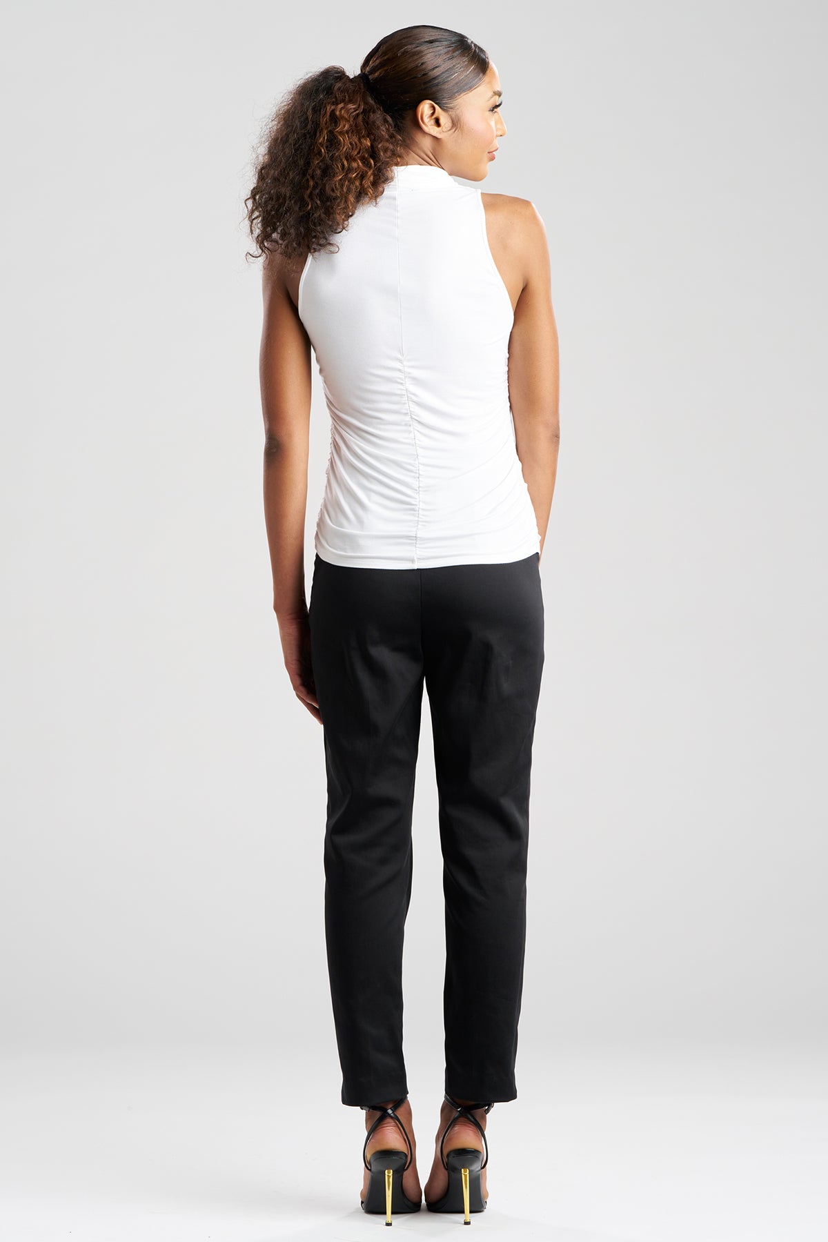 Feather Lightweight Knit Twist Neck Top White Natori