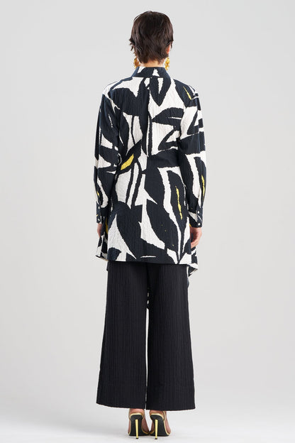 Leaf Matelassé Cotton Handkerchief Tunic Ivory/Black Natori