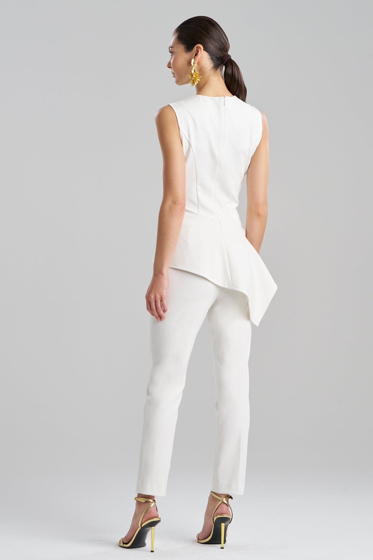 Compact Knit Asymmetrical Top White Natori