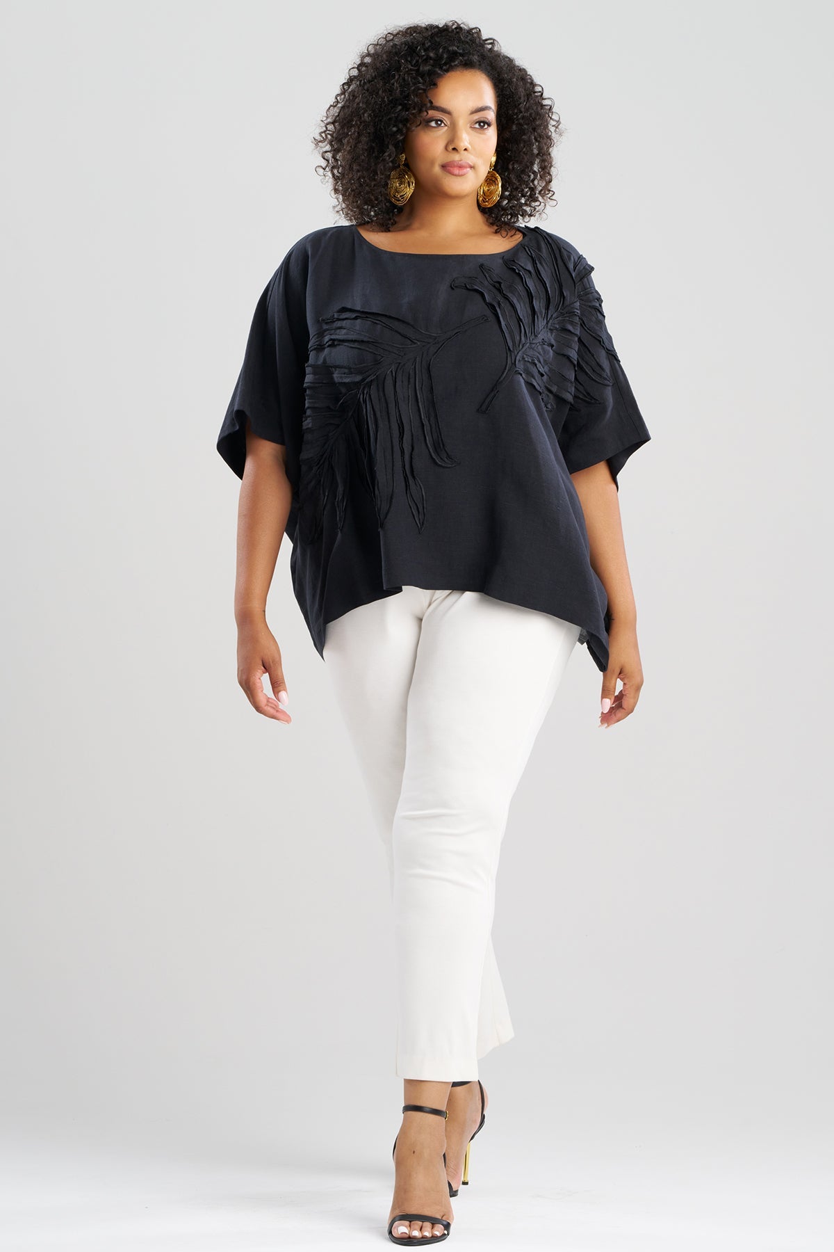 Light Weight Linen Embroidered Caftan Top Black Natori