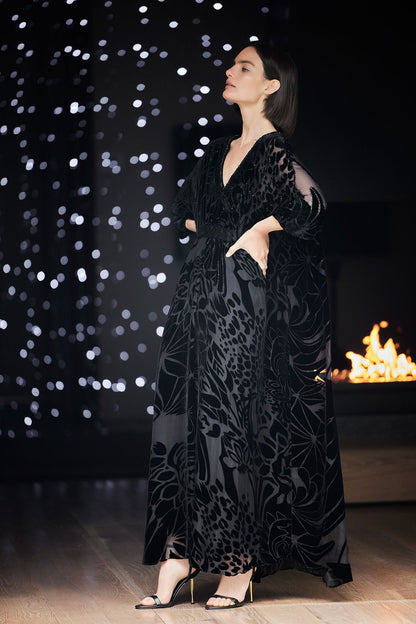 Nouveau Velvet Embellished Silk Caftan Black Natori