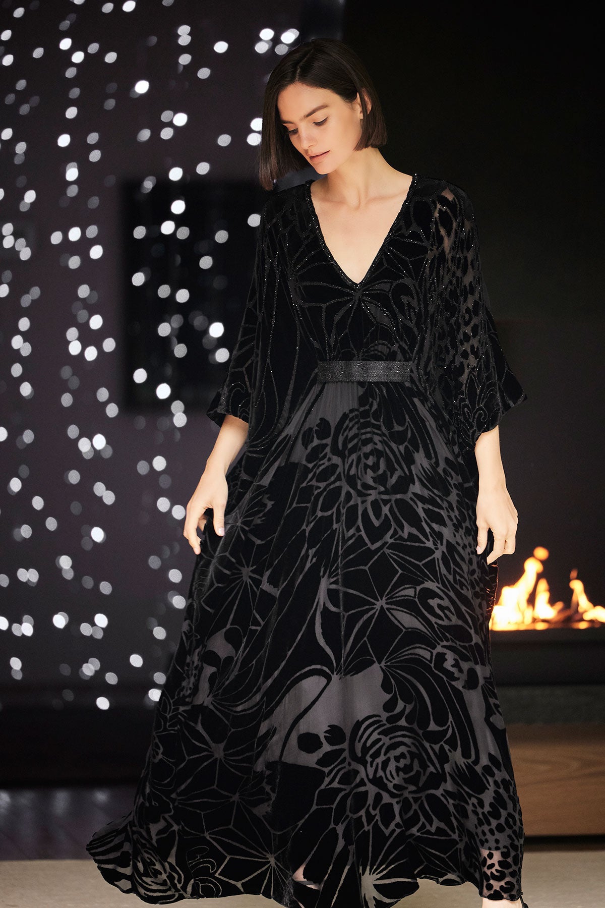 Nouveau Velvet Embellished Silk Caftan Black Natori