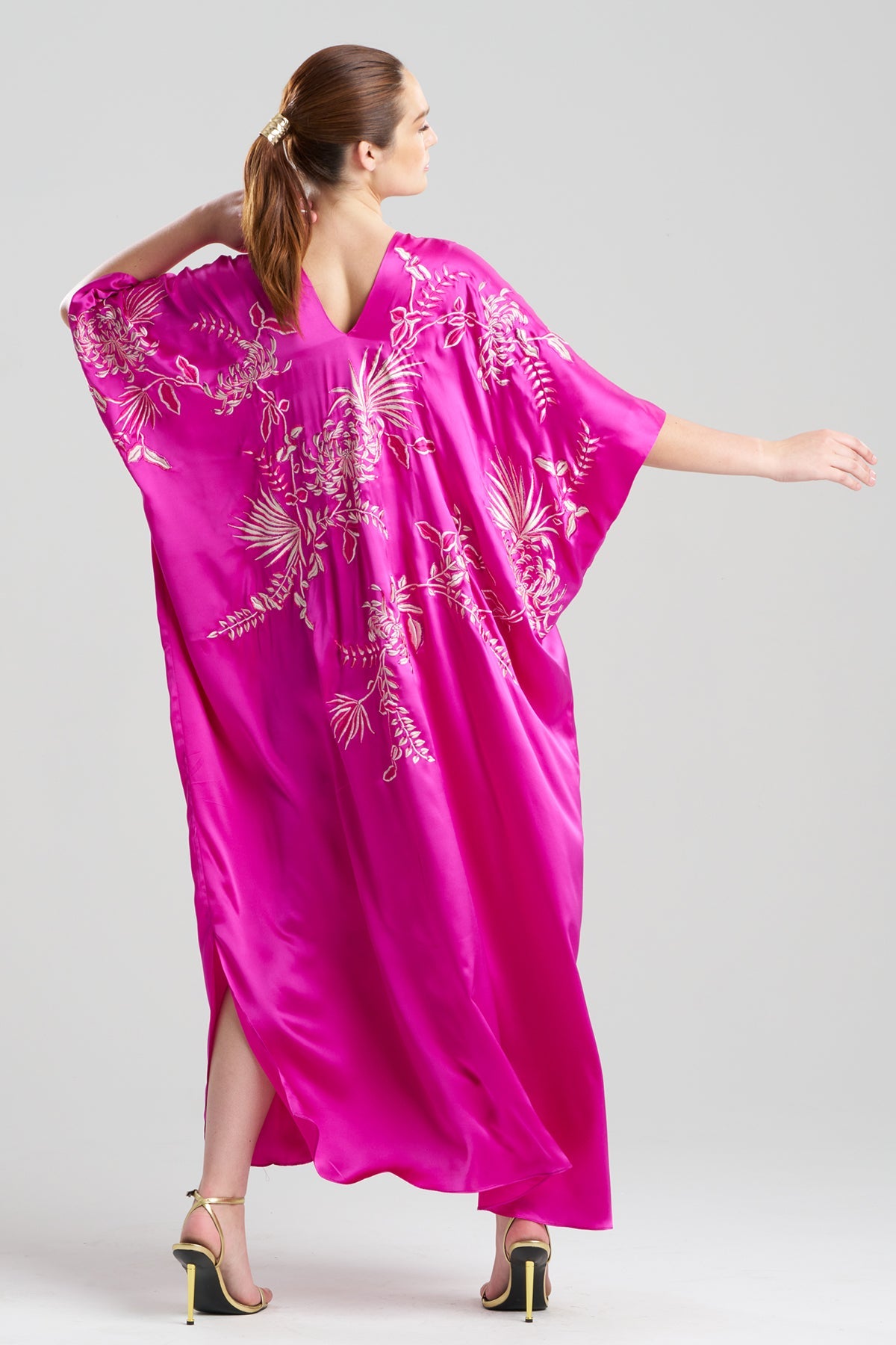 Couture Chrysanthemum Embroidered Cocoon Silk Caftan Hot Pink Natori