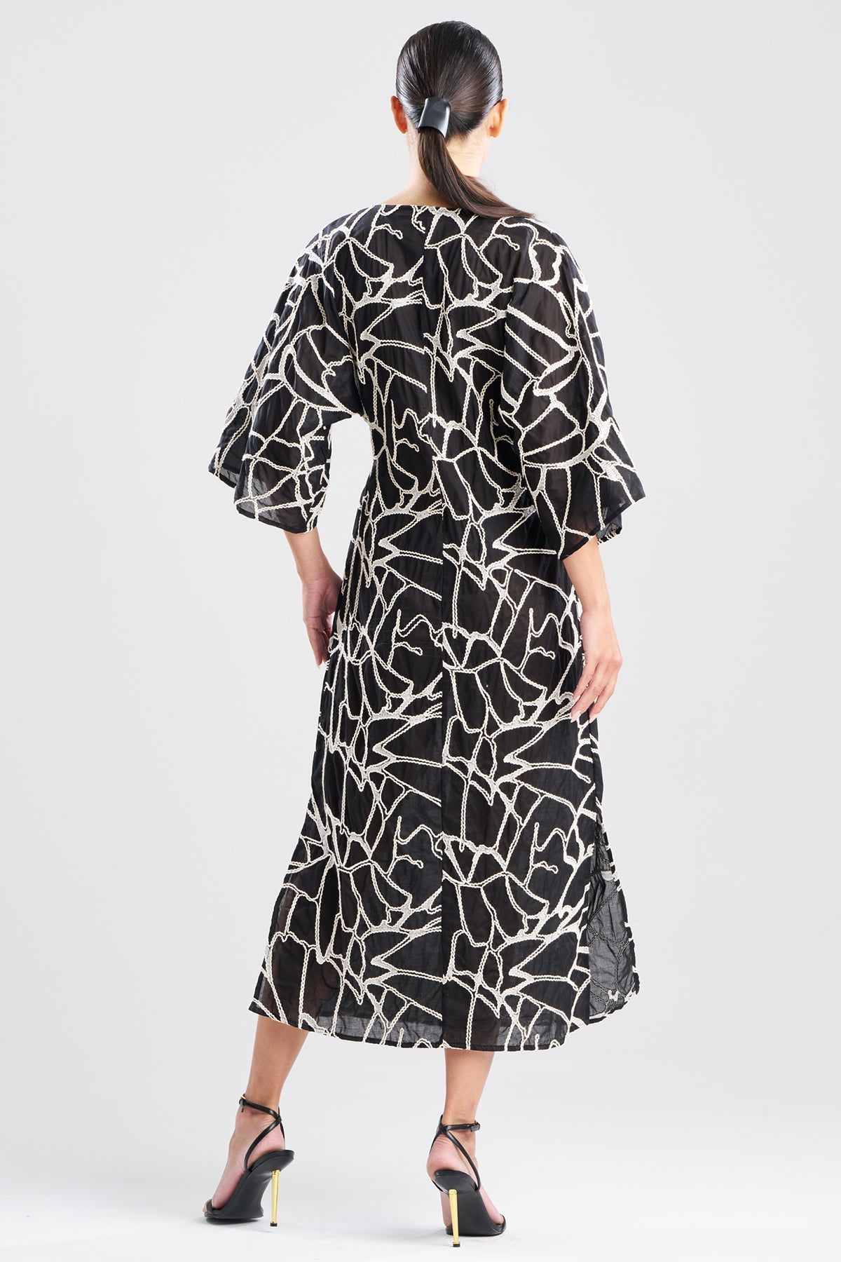 Butterfly Embroidery Cotton Caftan Black Natori