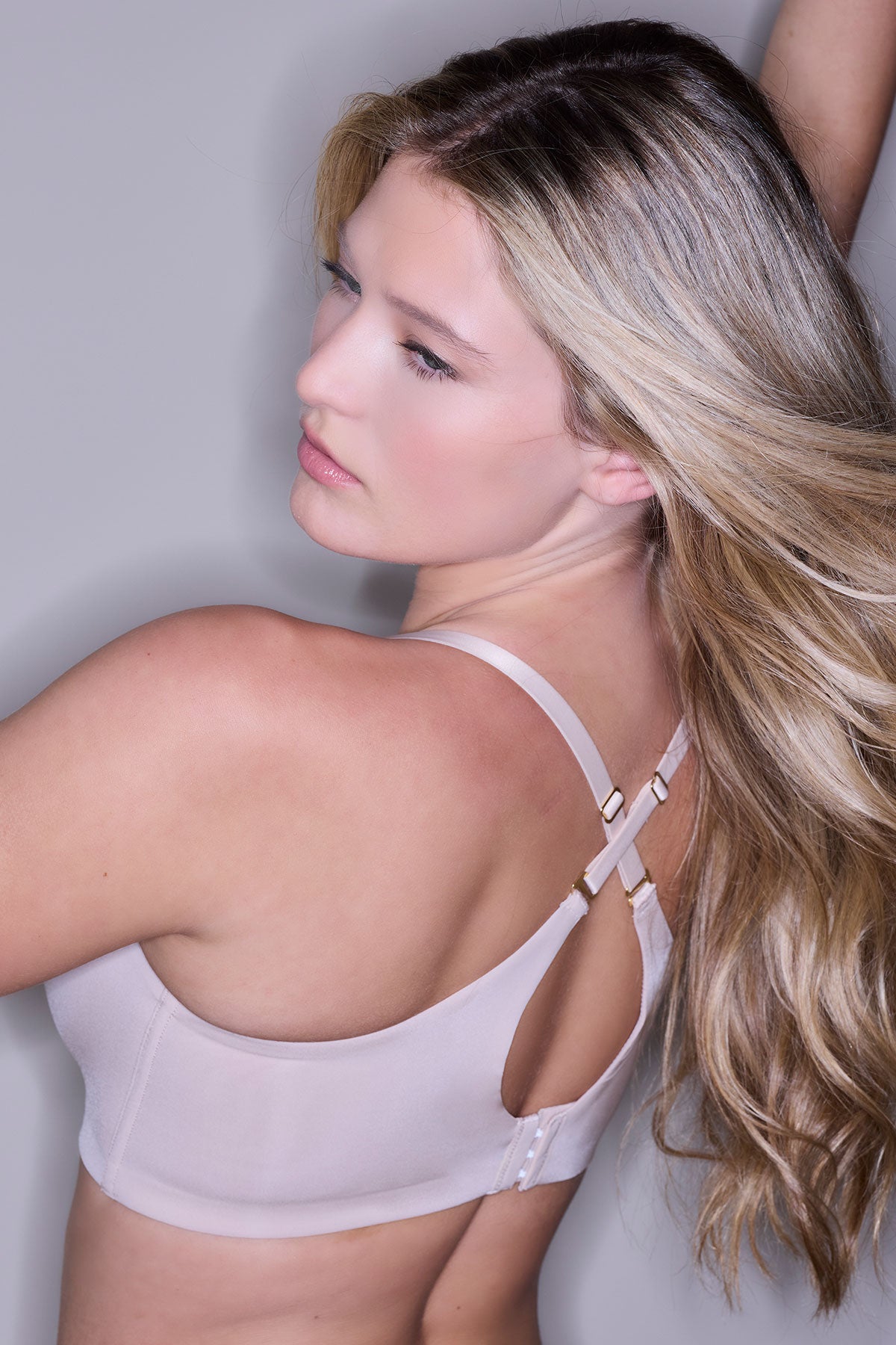 Cloud Comfort Convertible Back Smoothing Wireless Bra Lt Mocha Natori