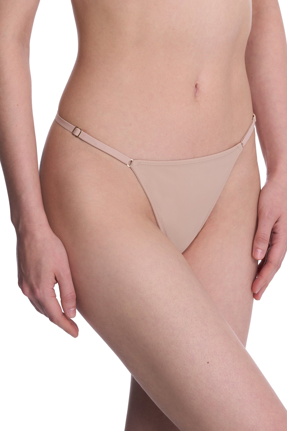 Verge Adjustable String Thong Café Natori