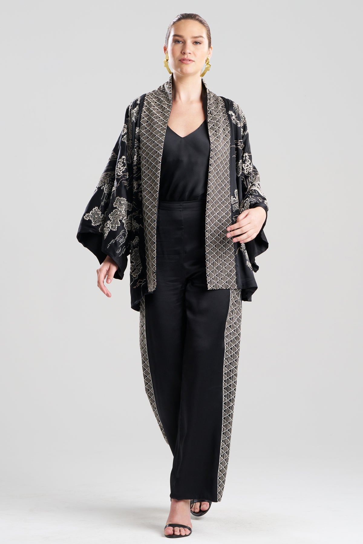 Couture Nara Embroidered Silk Kimono Wrap Black/White Natori