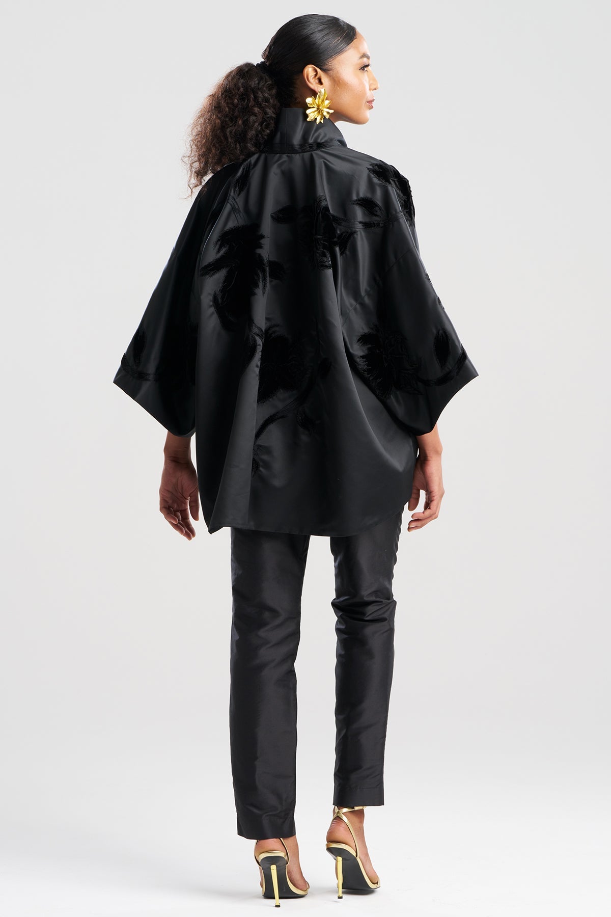 Couture Duchess Satin Coat Black Natori