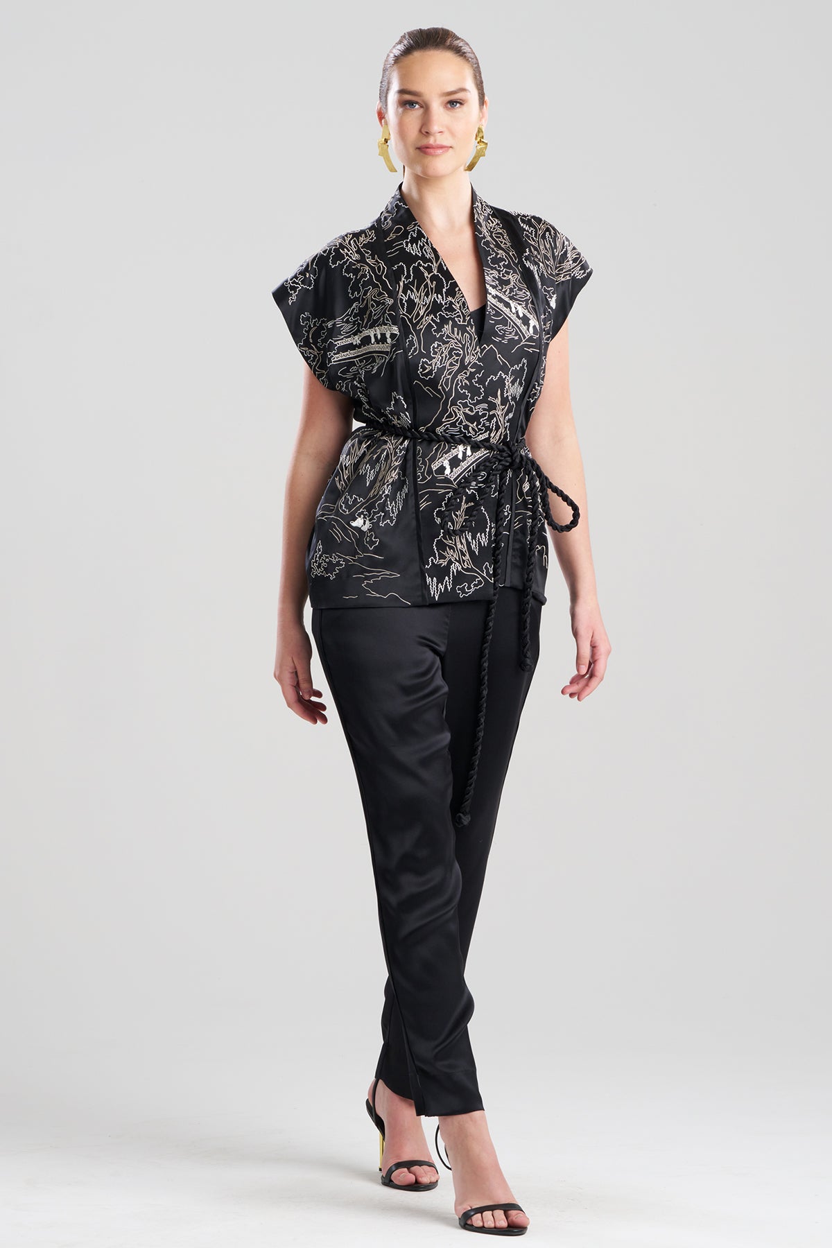 Couture Nara Embroidered Silk Vest Black/White Natori