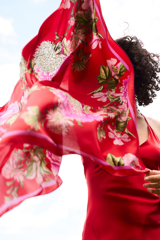 Silk Long Scarf Chrysanthemum Red Natori