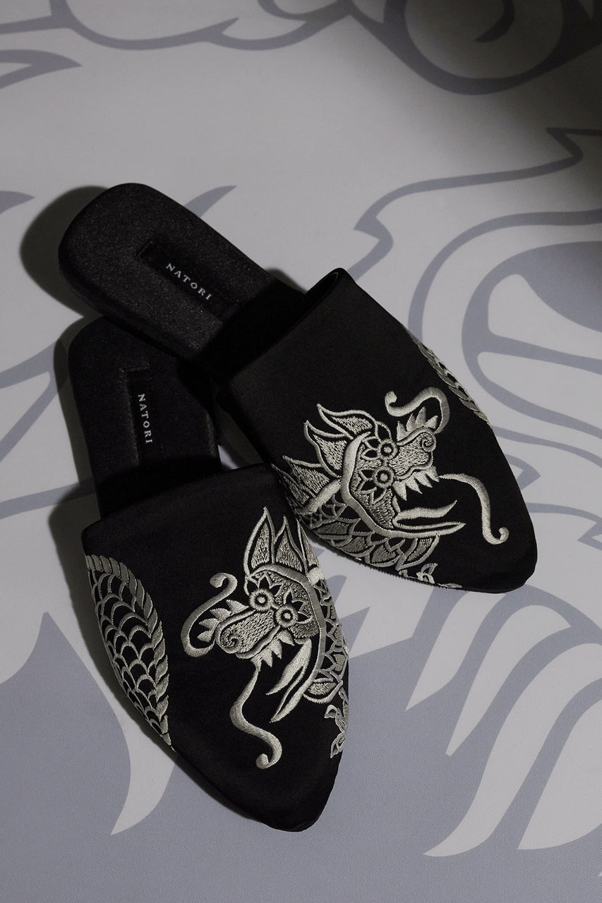 Buy Dragon Embroidered Felt Slide in Black Online Black Natori
