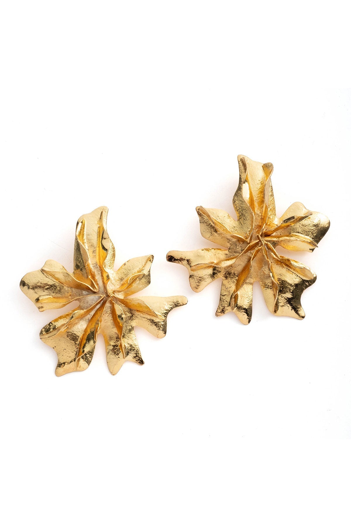 Gold Plated Brass Floral Earrings Gold Natori