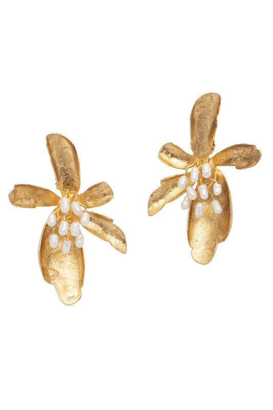 Fresh Water Pearl & Gold Plated Peony Cluster Pierced Earrings Gold Natori