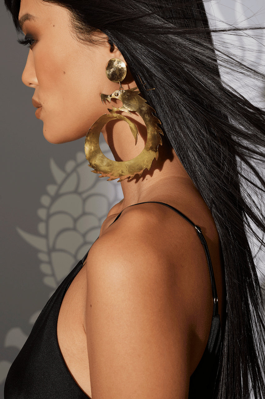 Buy Hammered Brass Dragon Swirl Drop Clip Earrings in Gold Online Gold Natori