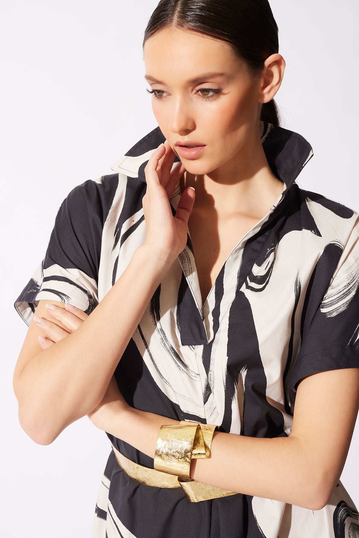 Sculptural Gold Plated Brass Cuff Bracelet Gold Natori