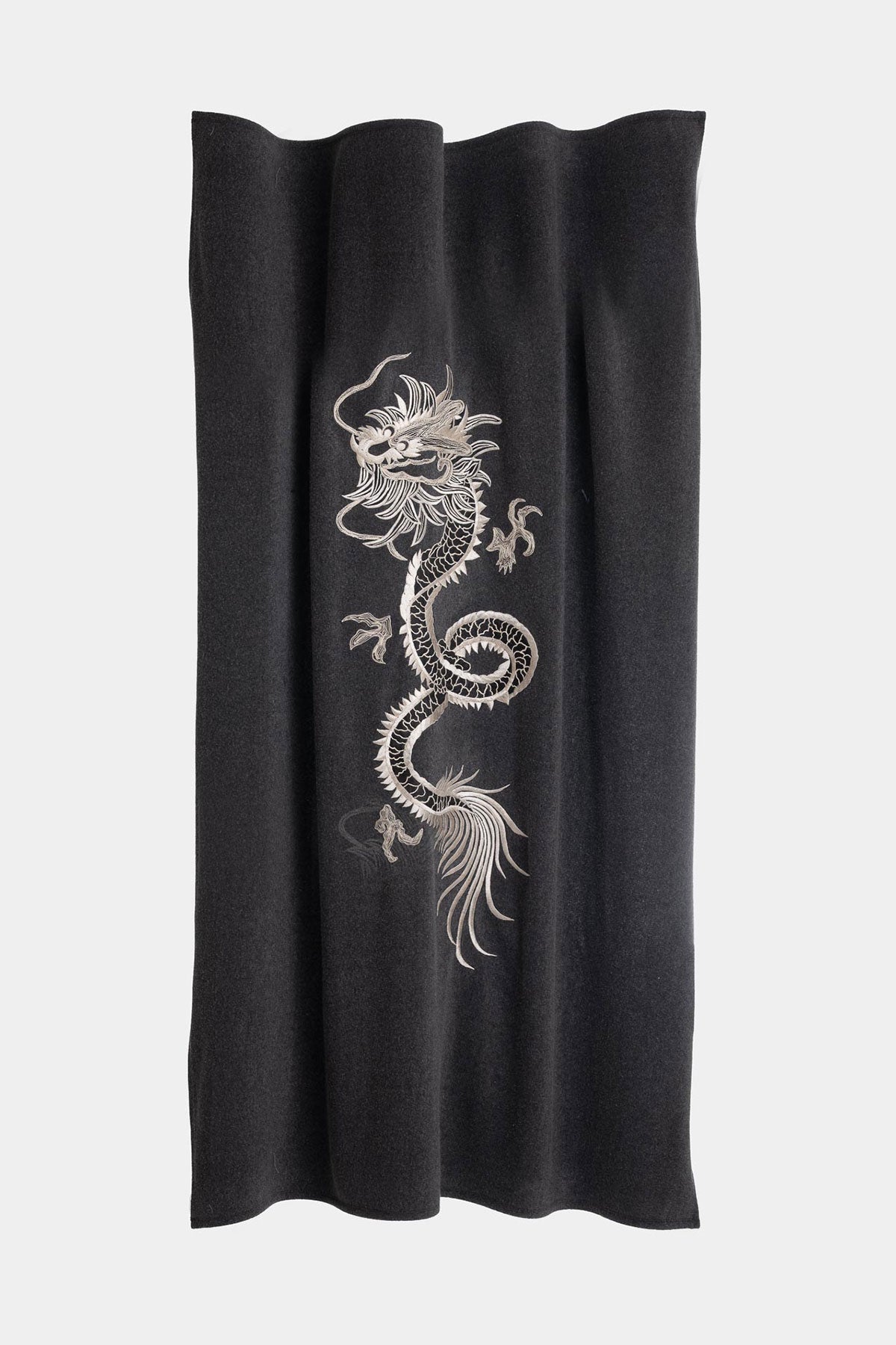 Kham Embroidered Dragon Throw Blanket Anthracite Natori