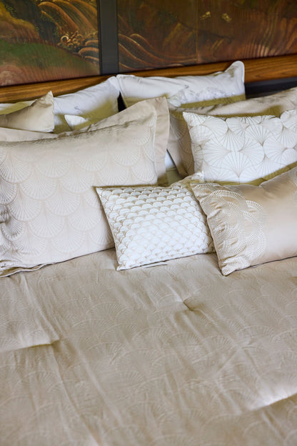 Ogee Fan Jacquard 3 Piece Comforter Mini Set Beige Natori