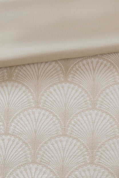 Ogee Fan Jacquard 3 Piece Comforter Mini Set Beige Natori