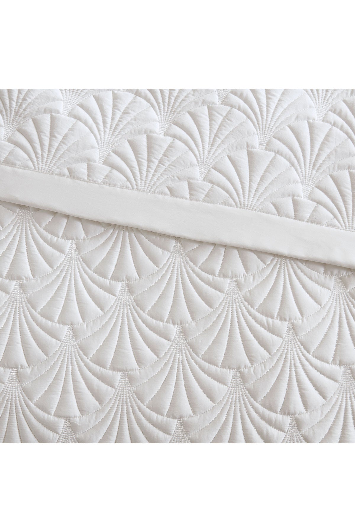 Jeju Embroidered 3 Piece Quilt Mini Set Ivory Natori