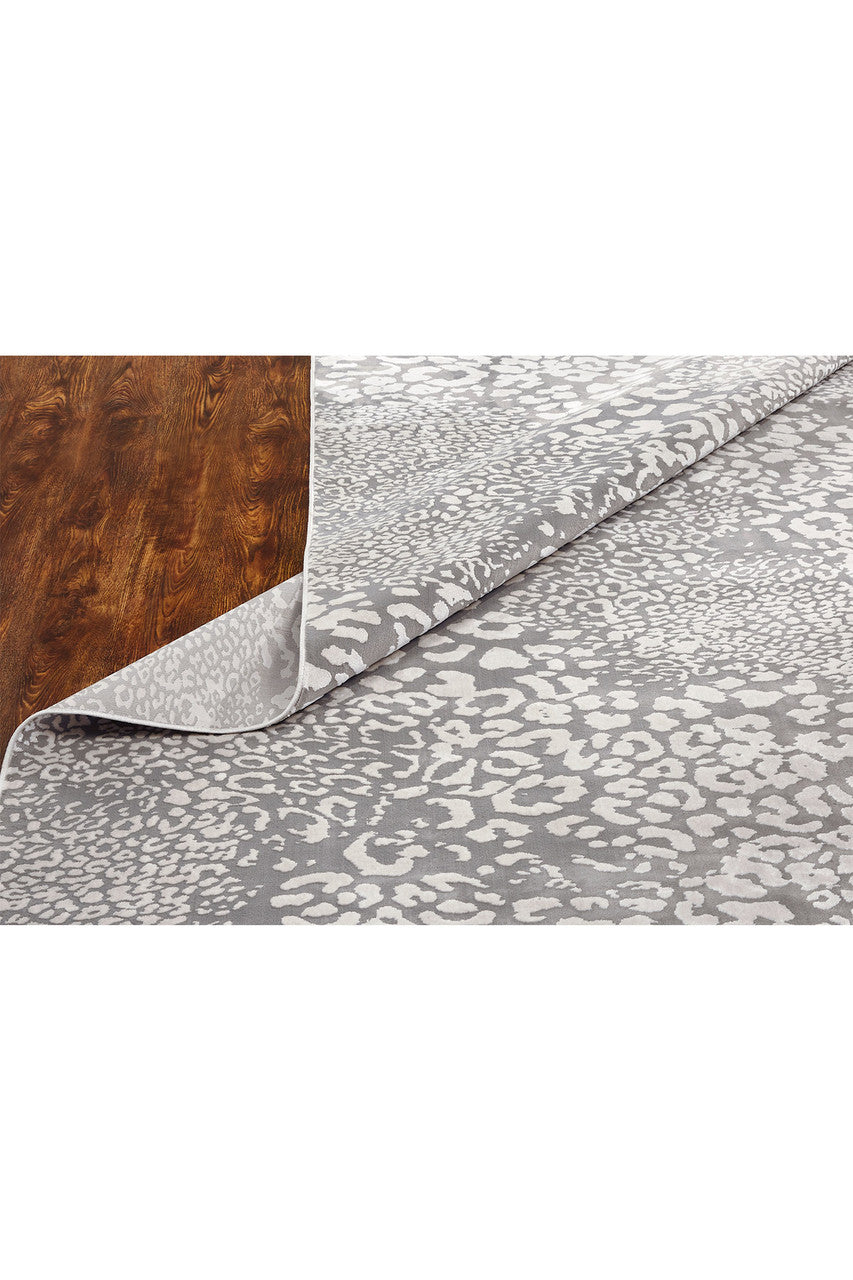 Buy Serengeti- Light Grey Leopard Rug in Grey Online Grey Natori